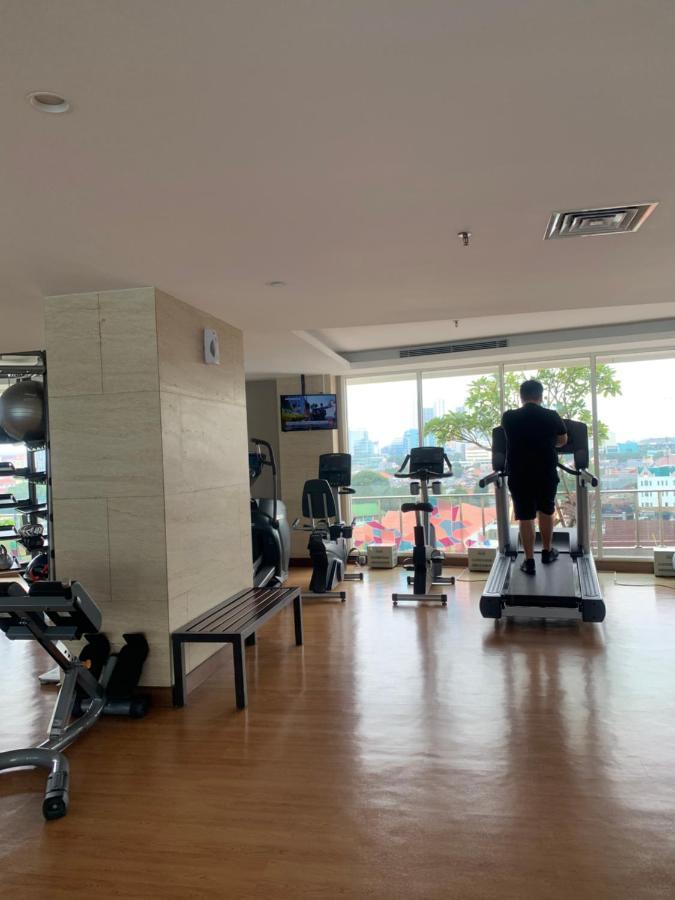 Menteng Park 19Th Jakarta Eksteriør bilde